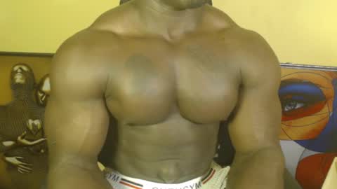 musclegod23 online show from 03.06.25