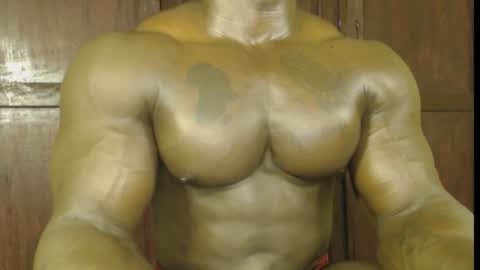 Snapshot of musclegodsammy23 chatting on 11.07.25 musclegod23 online show from 11.07.25