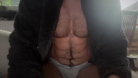musclehair3 online show from 12.14.24