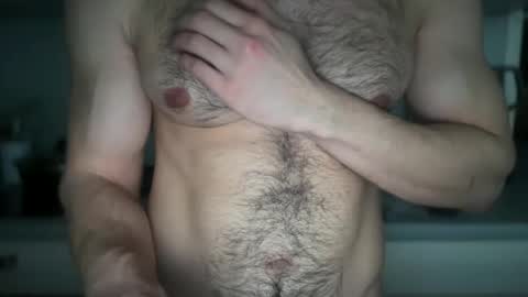 musclehair3 online show from 02.11.25