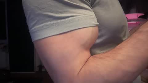 musclehair3 online show from 02.16.25