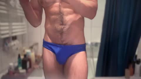 musclehair3 online show from 02.20.25