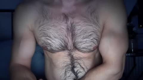 musclehair3 online show from 09.19.25