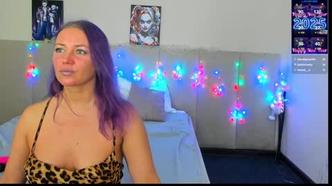 Snapshot of musclexxxbarbie chatting on 01.08.25 Eva online show from 01.08.25