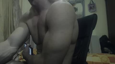 Snapshot of musculargod chatting on 12.09.24 SexyMuscled online show from 12.09.24