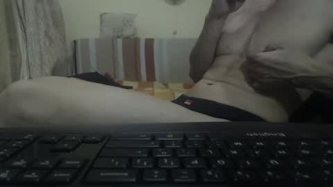 Snapshot of musculargod chatting on 12.13.24 SexyMuscled online show from 12.13.24