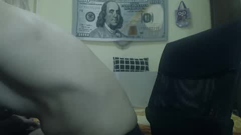 Snapshot of musculargod chatting on 02.26.25 SexyMuscled online show from 02.26.25