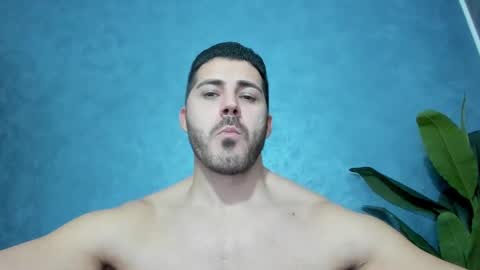 muscularmaster onlyfans online show from 12.12.24