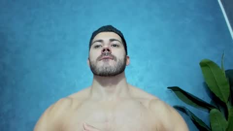 muscularmaster onlyfans online show from 12.19.24