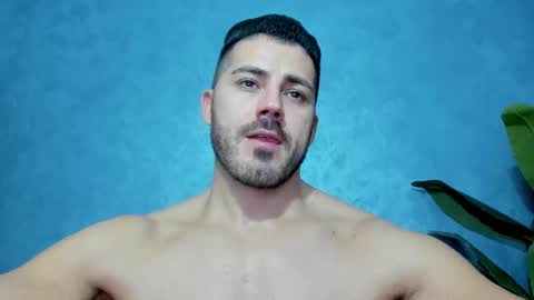 muscularmaster onlyfans online show from 12.30.24