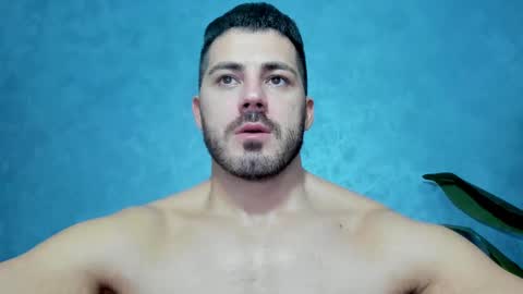 muscularmaster onlyfans online show from 01.01.25