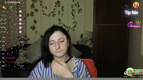 Snapshot of muse_kitty_jenia chatting on 06.18.26 Jenya online show from 06.18.26