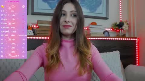 Luna  online show from 10.23.25