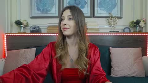 Luna  online show from 02.09.26