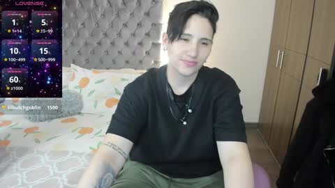 VALENTINA Luna  online show from 12.12.24
