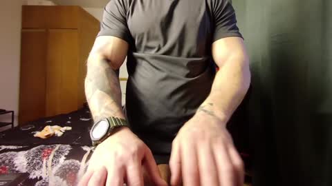 Snapshot of muslejoker chatting on 12.02.24 musle joker online show from 12.02.24