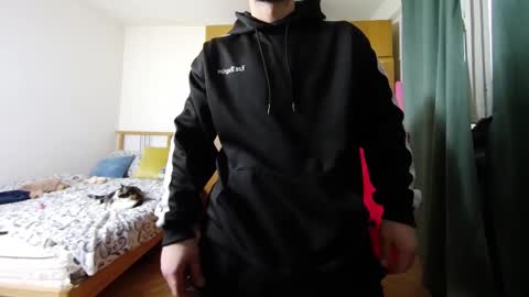 Snapshot of muslejoker chatting on 02.16.26 musle joker online show from 02.16.26