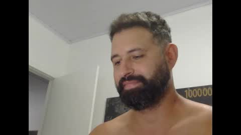 Snapshot of musosc chatting on 02.17.25 musosc online show from 02.17.25