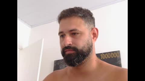 Snapshot of musosc chatting on 02.28.25 musosc online show from 02.28.25