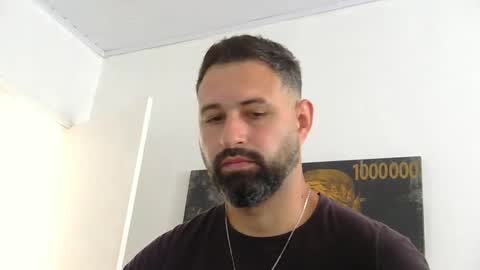 Snapshot of musosc chatting on 11.01.25 musosc online show from 11.01.25