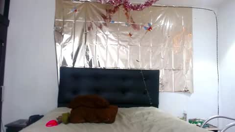 Snapshot of mussa_hott chatting on 11.04.25 Mussa Hott online show from 11.04.25