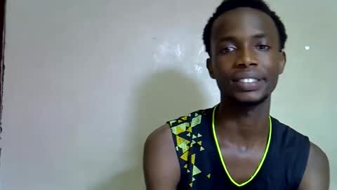 Snapshot of muwalakim chatting on 10.31.25 muwalakim online show from 10.31.25