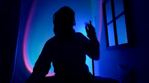 Mx. Anouk Divine online show from 10.23.25