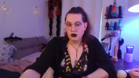 Snapshot of mxsissycharlotte chatting on 06.16.26 Mx Charlotte online show from 06.16.26