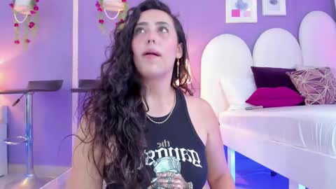 my_aleja_ online show from 09.25.25