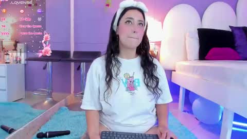 my_aleja_ online show from 10.16.25