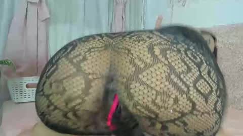 Snapshot of my_brunetteee chatting on 11.13.25 my_brunetteee online show from 11.13.25