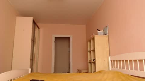 Snapshot of my_hannah chatting on 06.25.26 Hannah welcome online show from 06.25.26