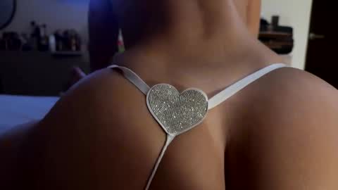 Romina  Gonza online show from 03.25.26