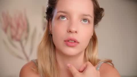 Snapshot of my_mia_ chatting on 06.24.26 MIA I will be here Monday Wednesday Thursday Saturday online show from 06.24.26