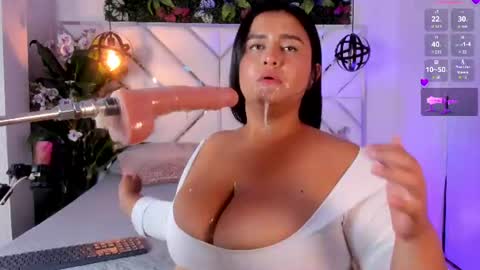 Snapshot of mya_doncella chatting on 07.29.26 Mya online show from 07.29.26
