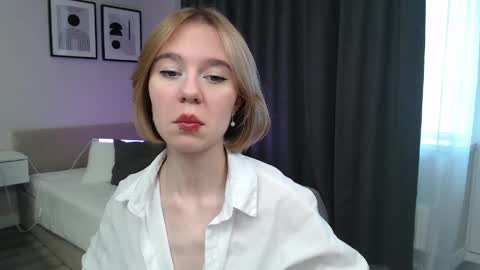 Lana online show from 06.04.26