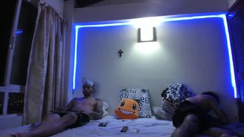 Snapshot of mybmx chatting on 09.25.25 JUAN TORRES CREATURE online show from 09.25.25