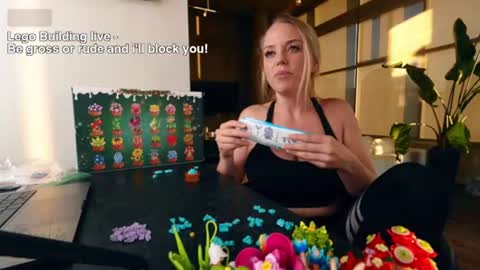 MyCookieJar online show from 12.19.25