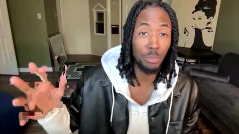 Snapshot of mycreamydreams chatting on 03.27.26 mycreamydreams online show from 03.27.26