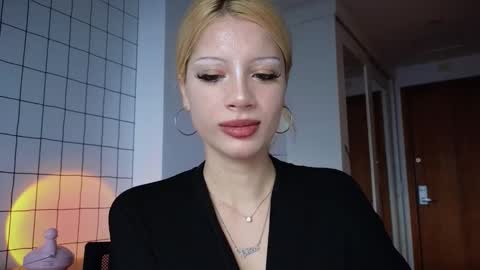 Snapshot of mydrool chatting on 02.16.26 mydrool online show from 02.16.26