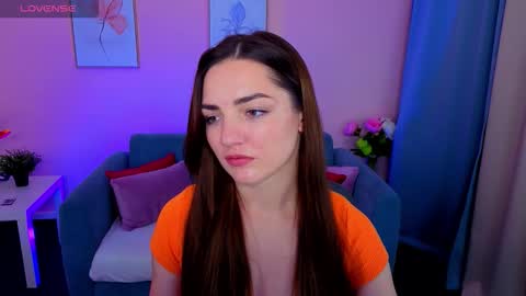 Ella online show from 09.27.25