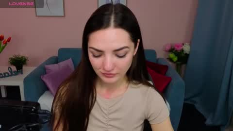 Snapshot of myellaluvs chatting on 10.21.25 Ella online show from 10.21.25