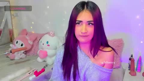 Snapshot of myeong_ chatting on 10.03.25 online show from 10.03.25