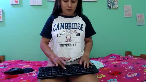 Angel Cute online show from 10.27.25