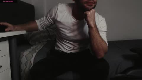 Juan  OF  myhairymacho online show from 02.18.25