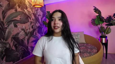 myla rossi online show from 10.18.25