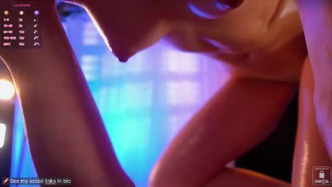 Snapshot of myliss chatting on 02.23.25 Liss Next stream December1 online show from 02.23.25