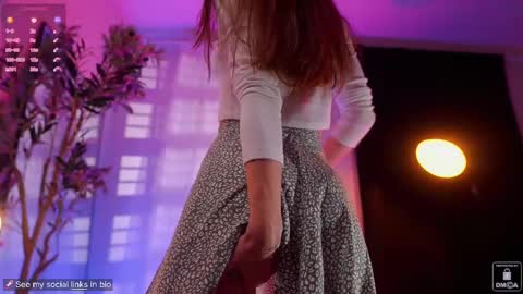 Snapshot of myliss chatting on 02.24.25 Liss Next stream December1 online show from 02.24.25