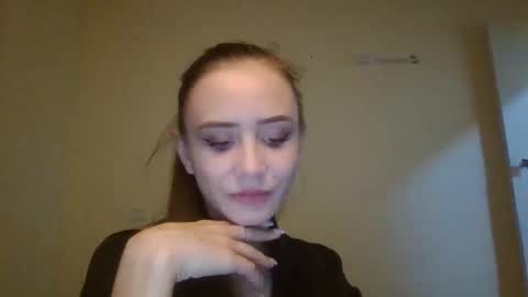 mylittle_flame online show from 11.23.25