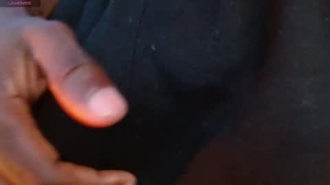 Mylo Wallace  online show from 12.16.25